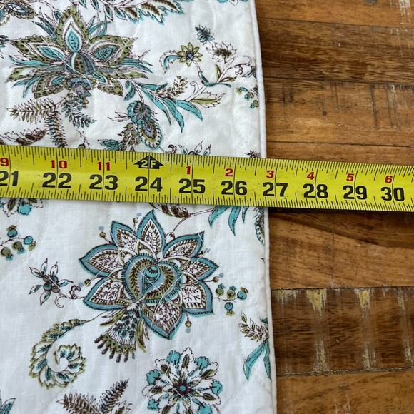 Bella Notte Pillow Sham 27 x 27" 100% Linen Quilted Button Closure Floral - Picture 8 of 10